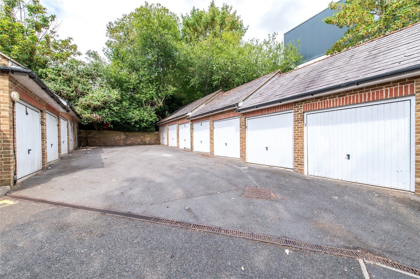 2 bedroom property for sale in Maidstone | Robinson Michael & Jackson