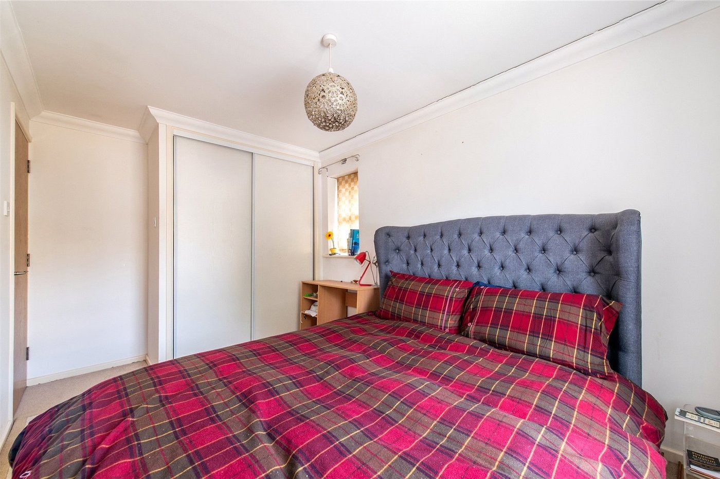 2 bedroom property for sale in Maidstone | Robinson Michael & Jackson