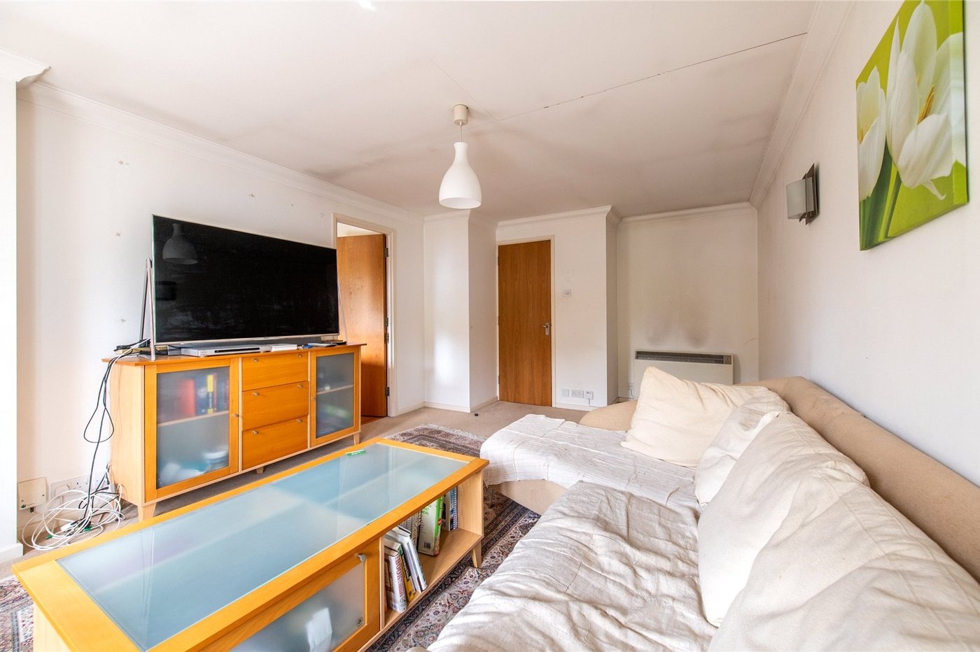 2 bedroom property for sale in Maidstone | Robinson Michael & Jackson