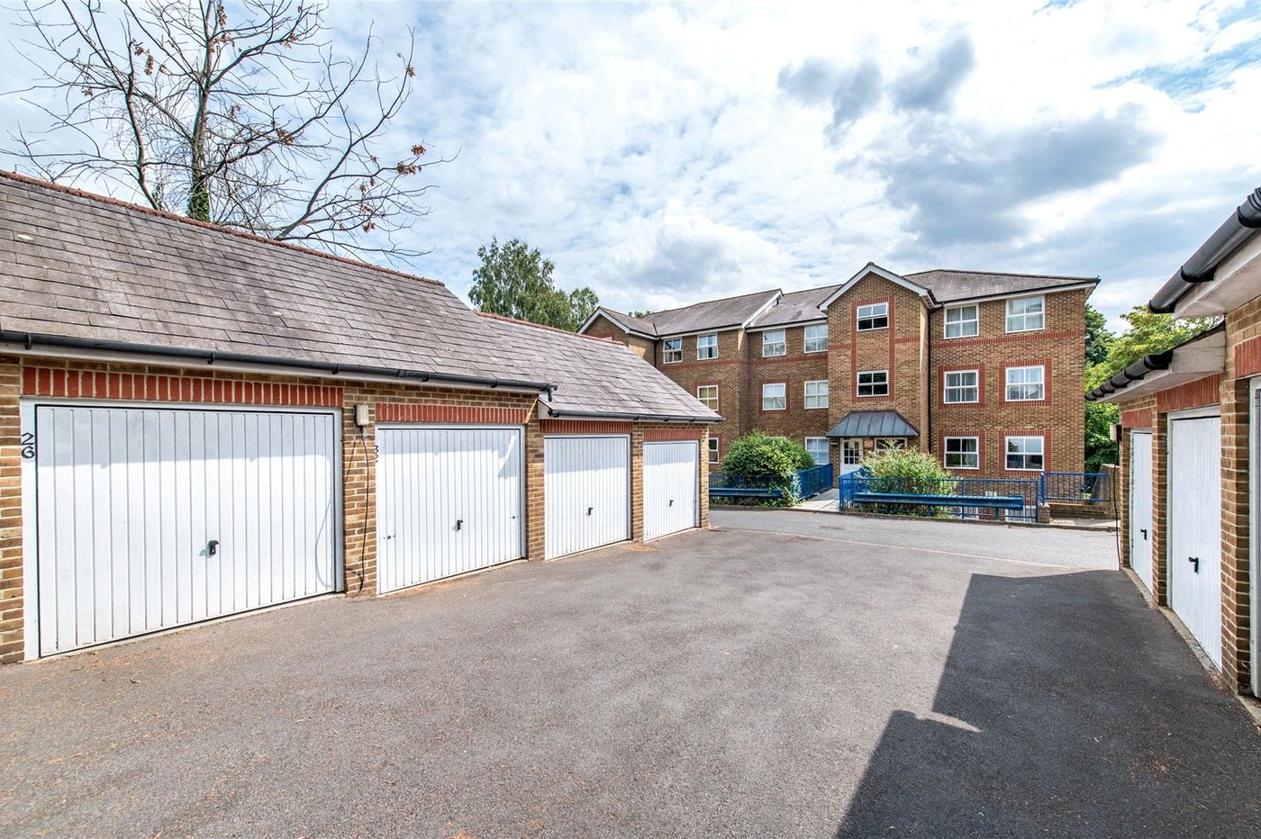 2 bedroom property for sale in Maidstone | Robinson Michael & Jackson