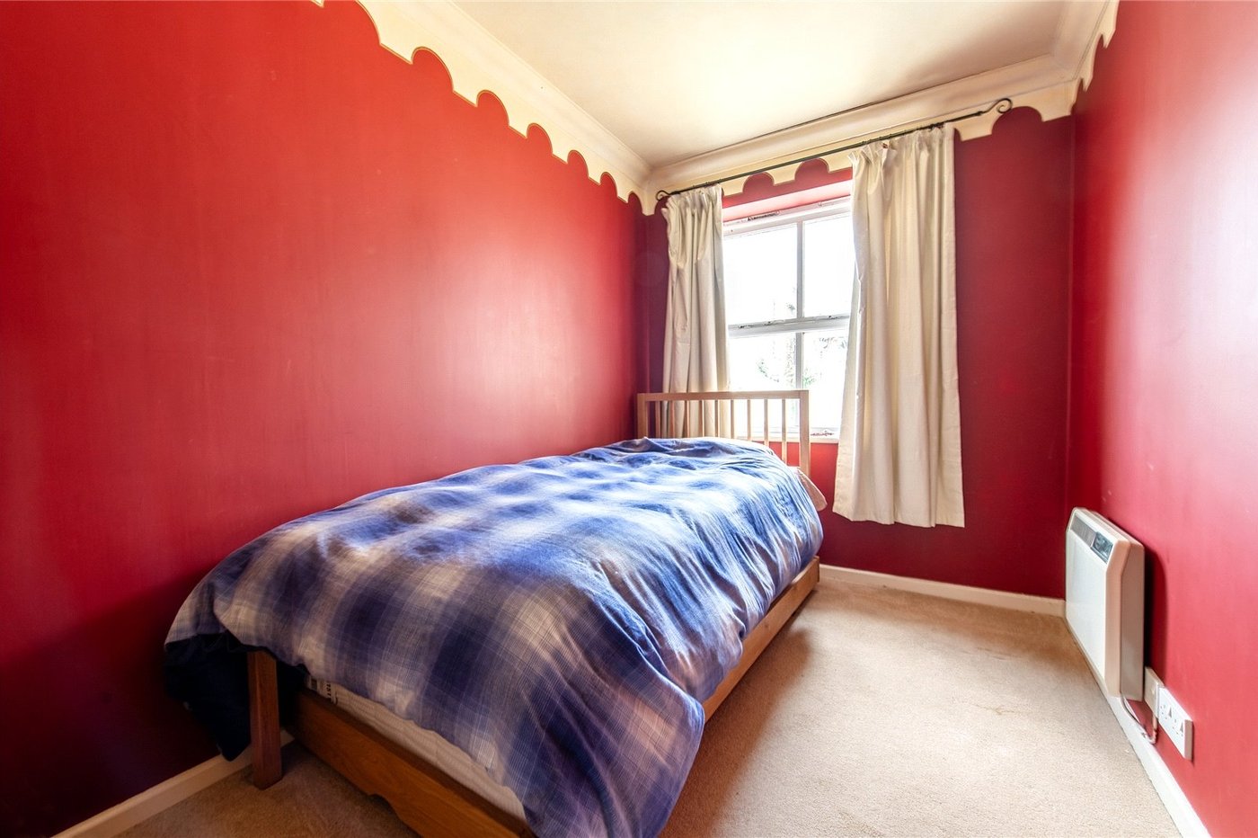 2 bedroom property for sale in Maidstone | Robinson Michael & Jackson