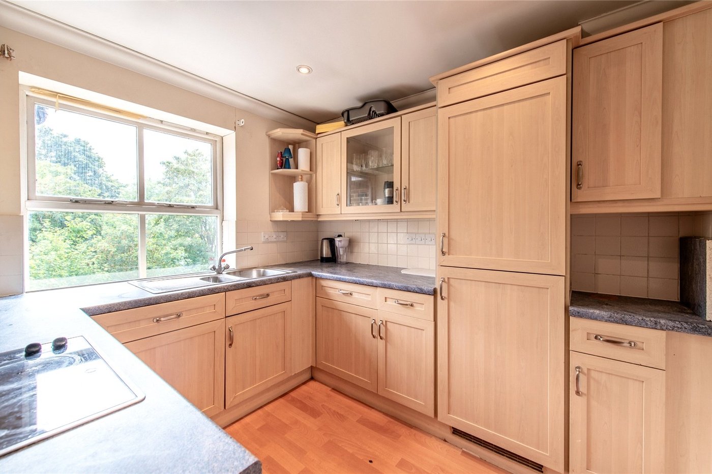 2 bedroom property for sale in Maidstone | Robinson Michael & Jackson