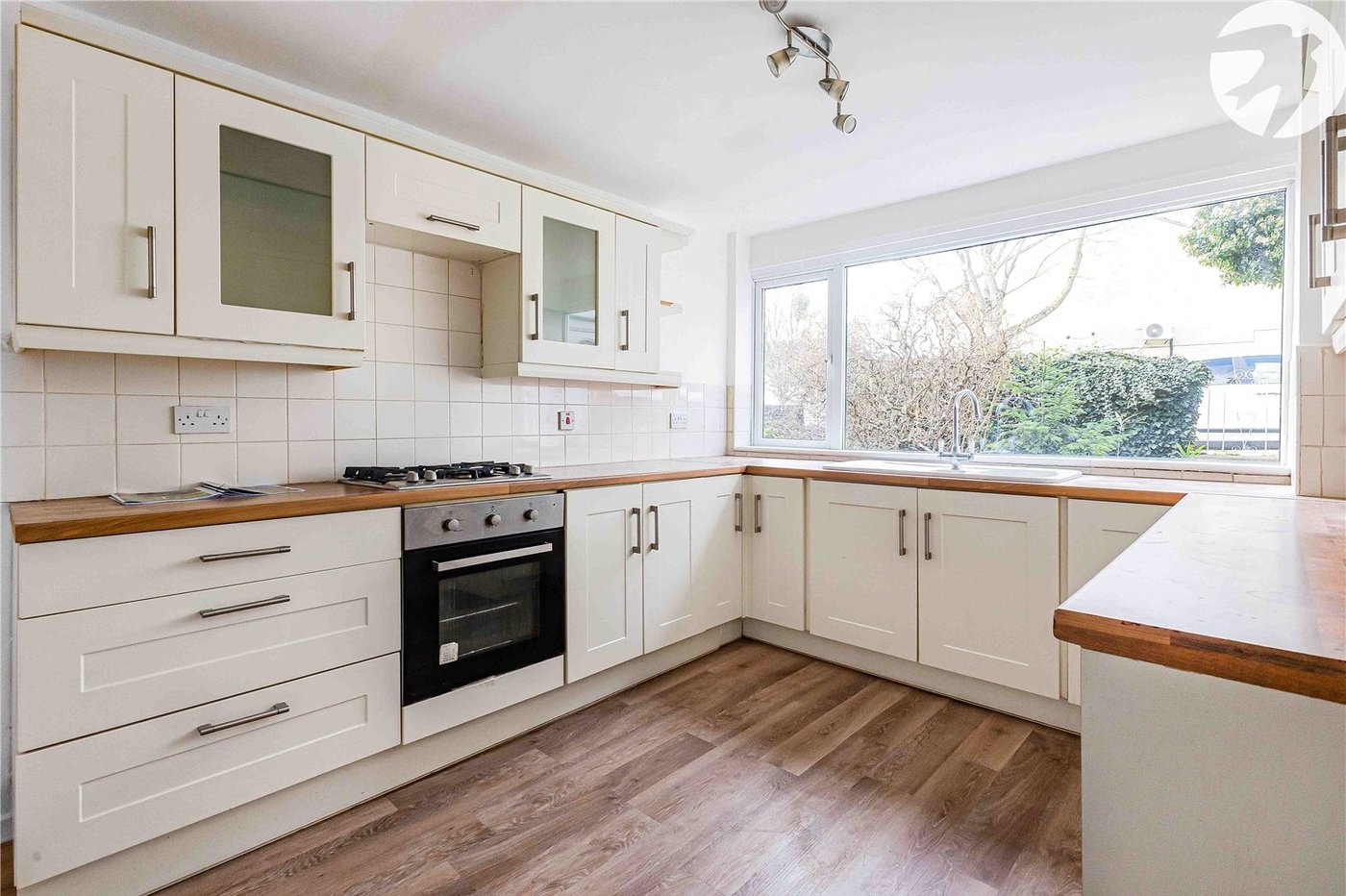 3 bedroom house for sale in Rochester | Robinson Michael & Jackson