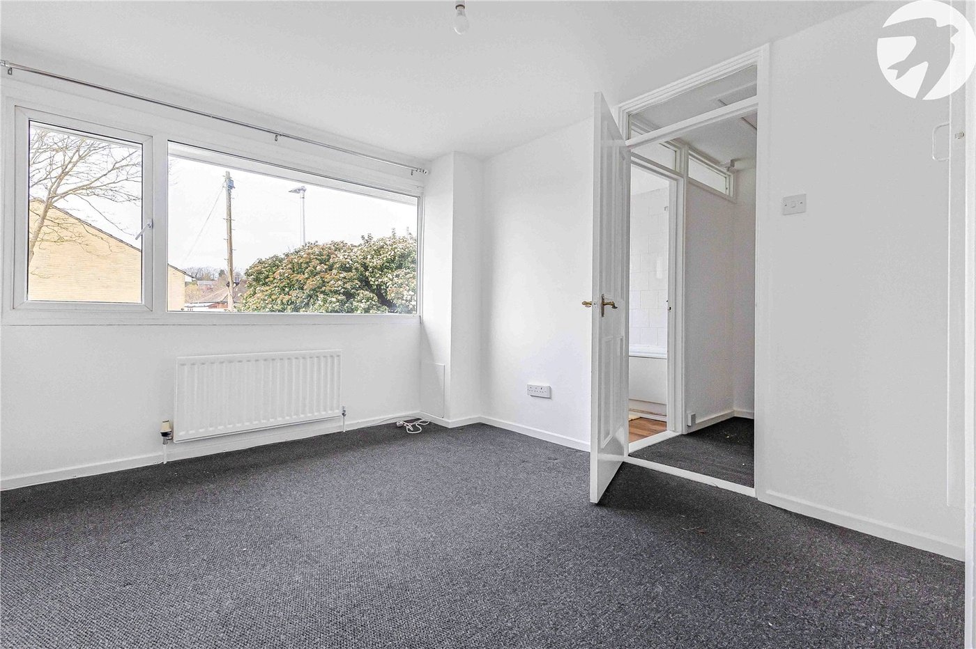 3 bedroom house for sale in Rochester | Robinson Michael & Jackson