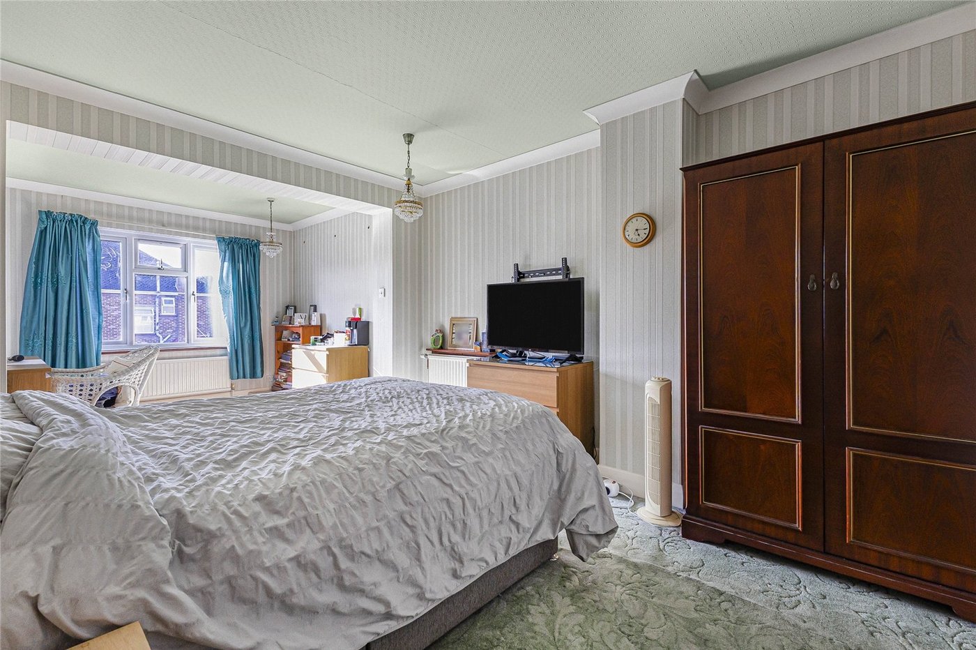 3 bedroom house for sale in Rochester | Robinson Michael & Jackson