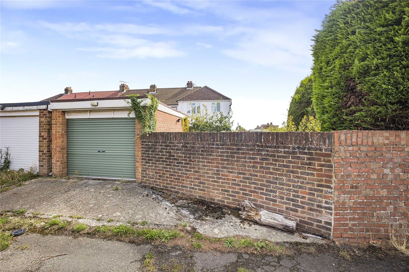 3 bedroom house for sale in Rochester | Robinson Michael & Jackson