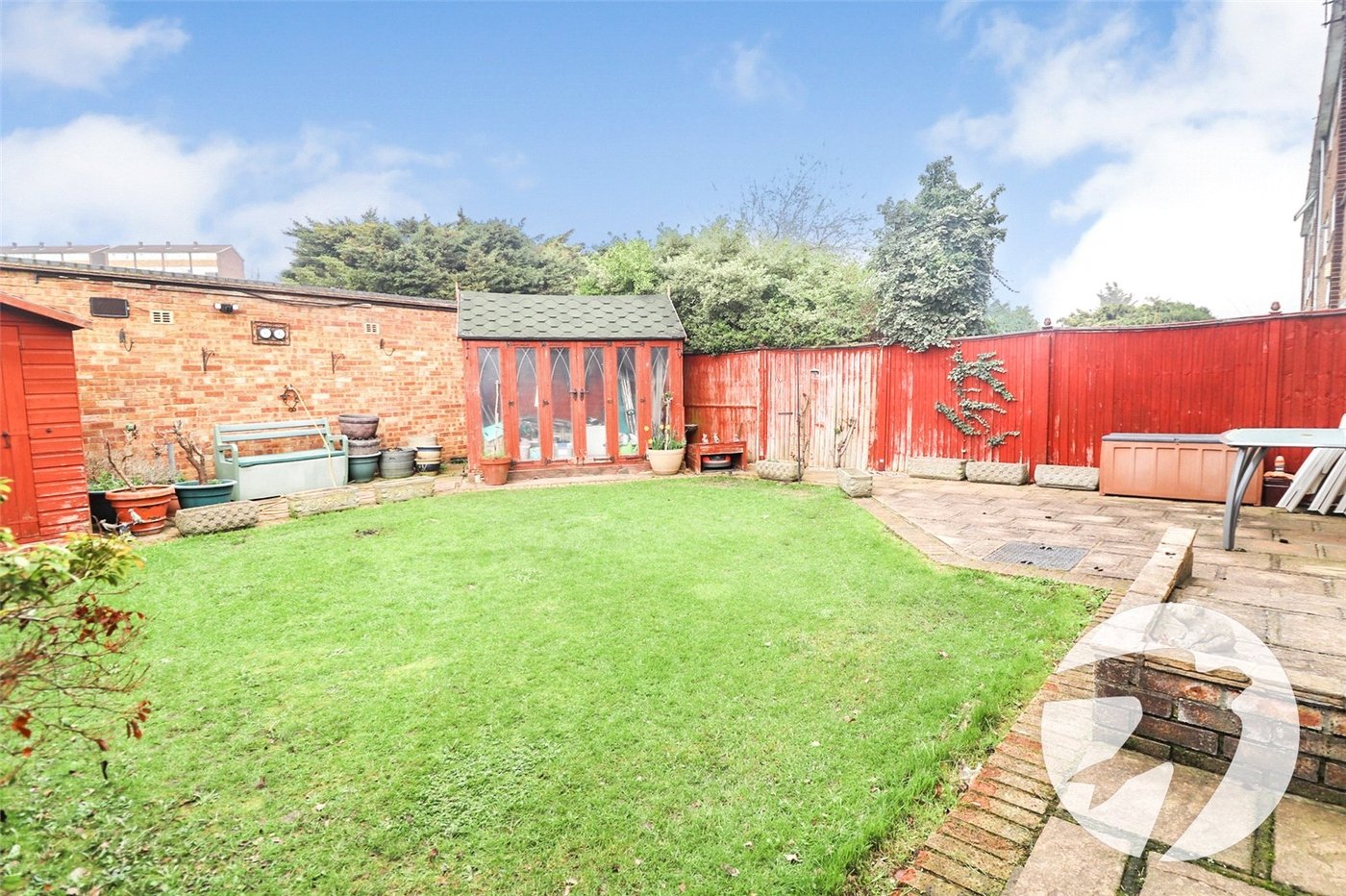 2 bedroom property for sale in Erith | Robinson Jackson