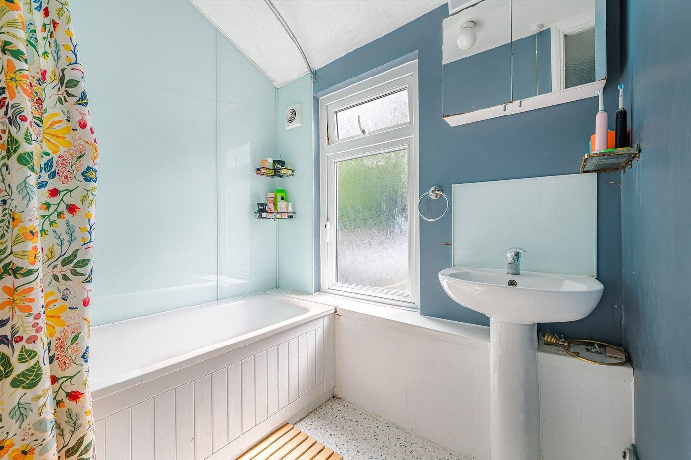 2 bedroom house for sale in Plumstead | Robinson Jackson