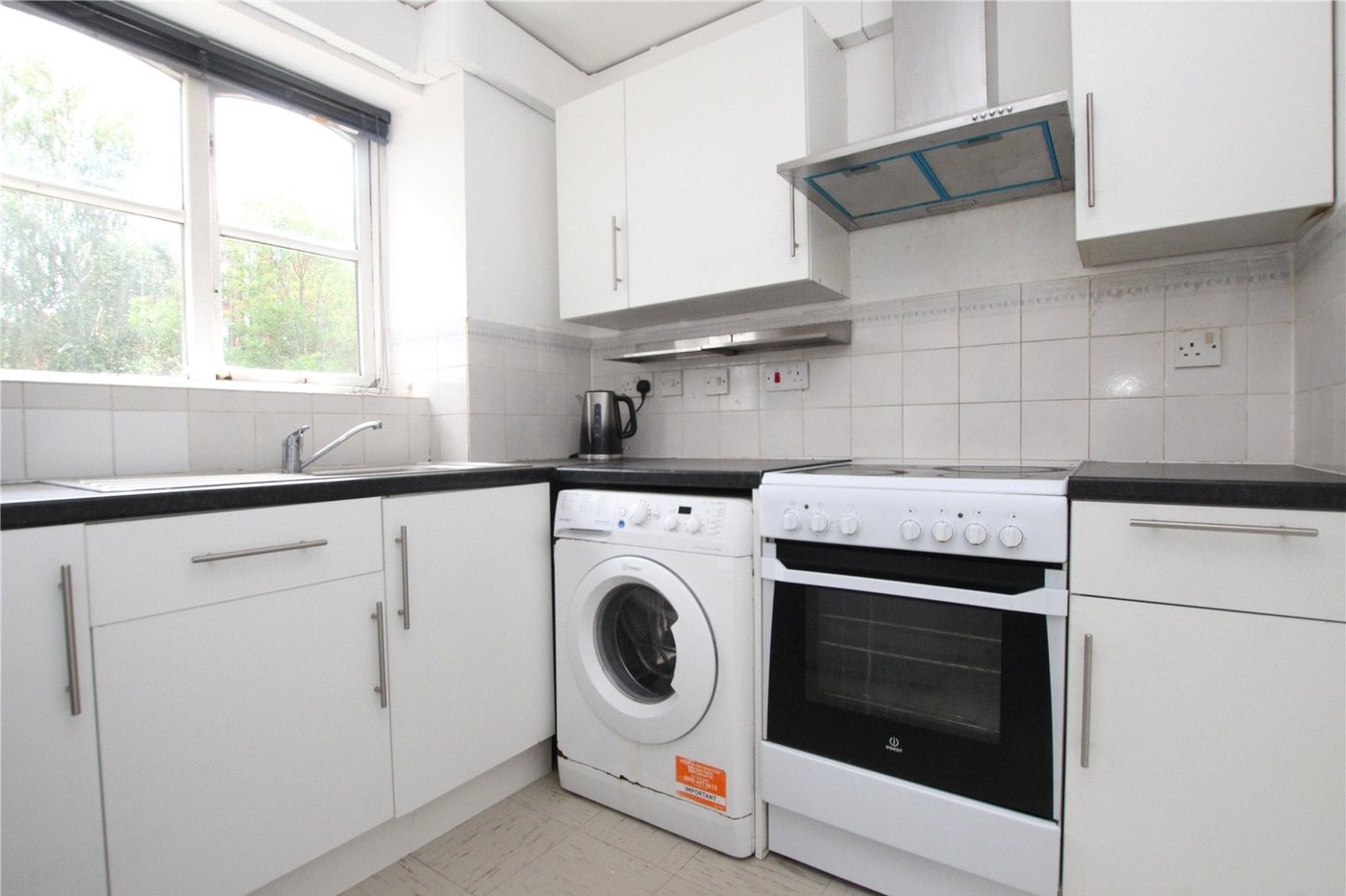 2 bedroom property for sale in Woolwich | Robinson Jackson