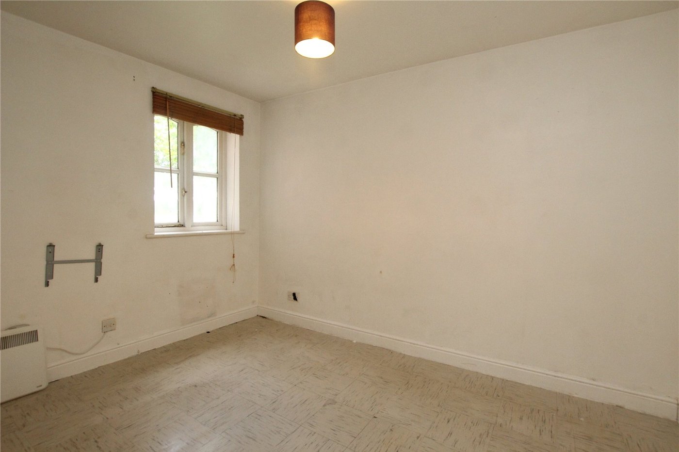 2 bedroom property for sale in Woolwich | Robinson Jackson