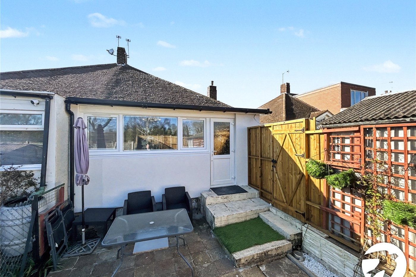 2 bedroom bungalow to rent in Sidcup | Robinson Jackson