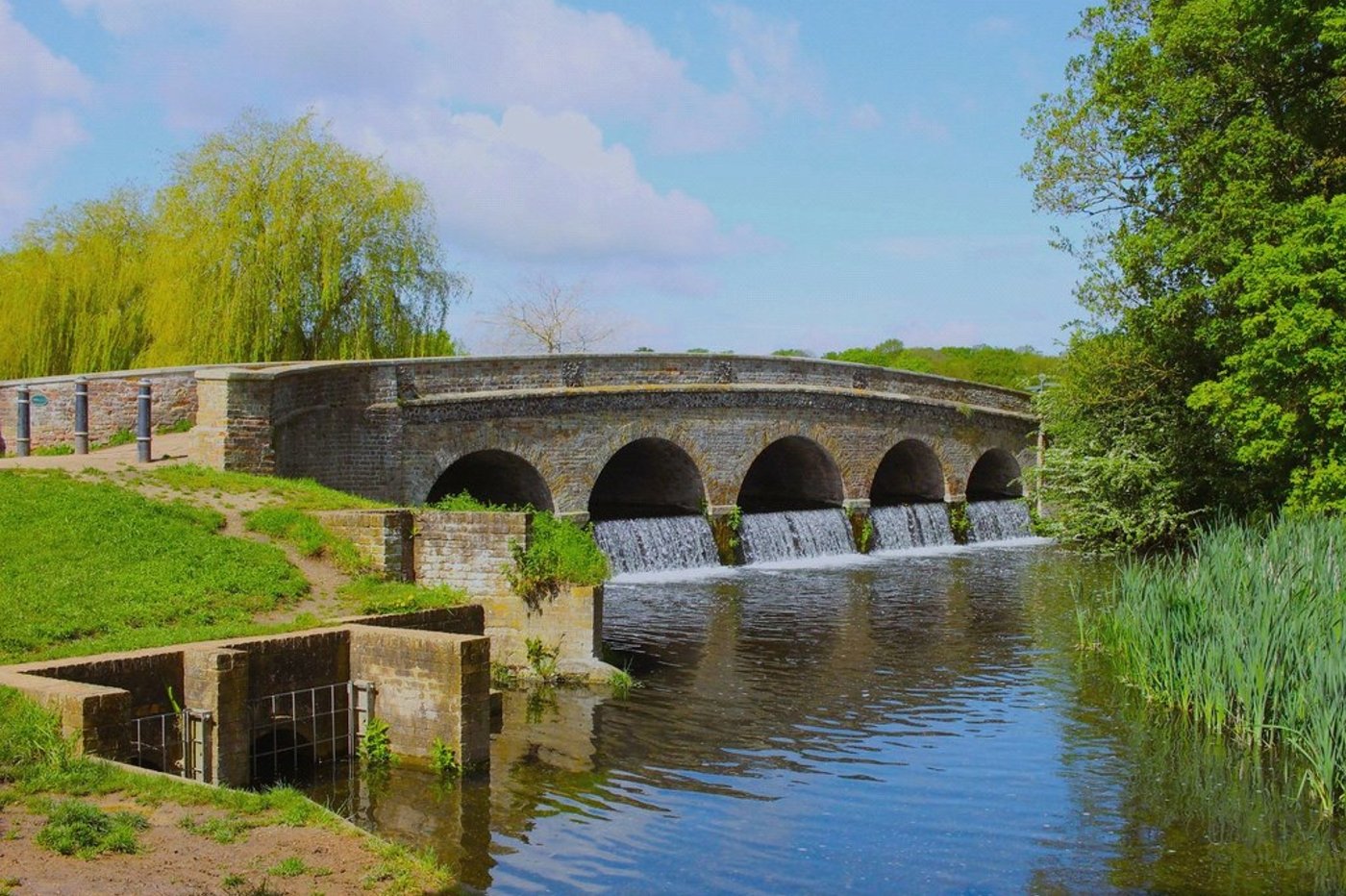 3 bedroom bungalow for sale in Sidcup | Robinson Jackson