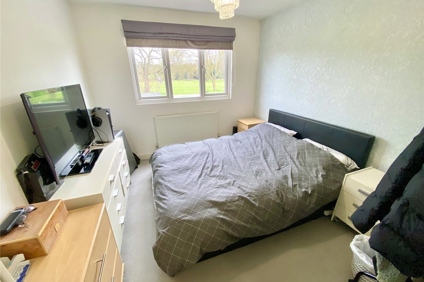 3 bedroom bungalow for sale in Sidcup | Robinson Jackson