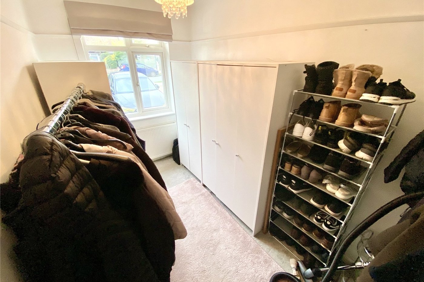 3 bedroom bungalow for sale in Sidcup | Robinson Jackson