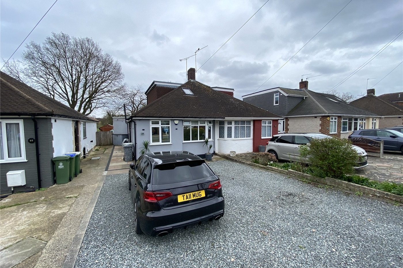 3 bedroom bungalow for sale in Sidcup | Robinson Jackson