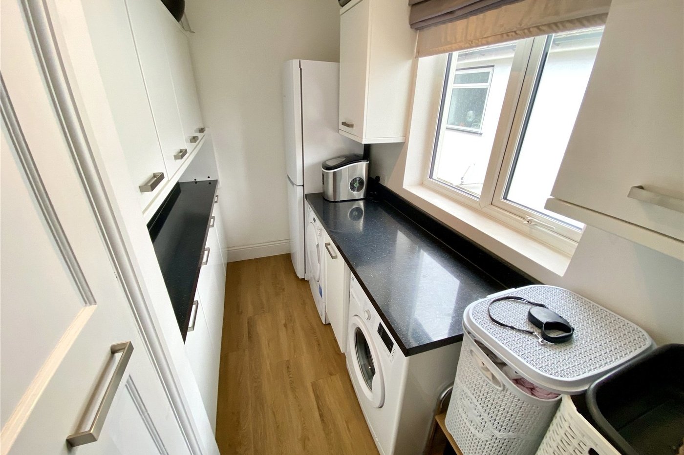 3 bedroom bungalow for sale in Sidcup | Robinson Jackson