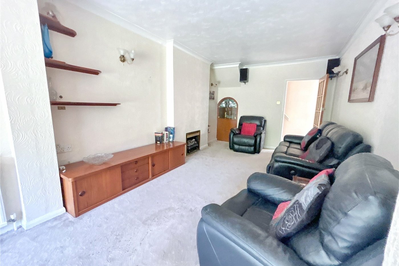 3 bedroom bungalow for sale in Sidcup | Robinson Jackson