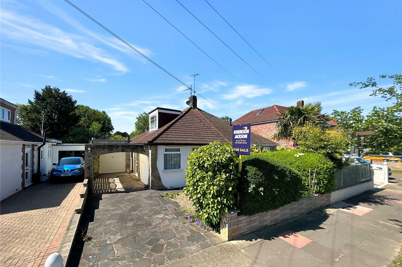 3 bedroom bungalow for sale in Sidcup | Robinson Jackson