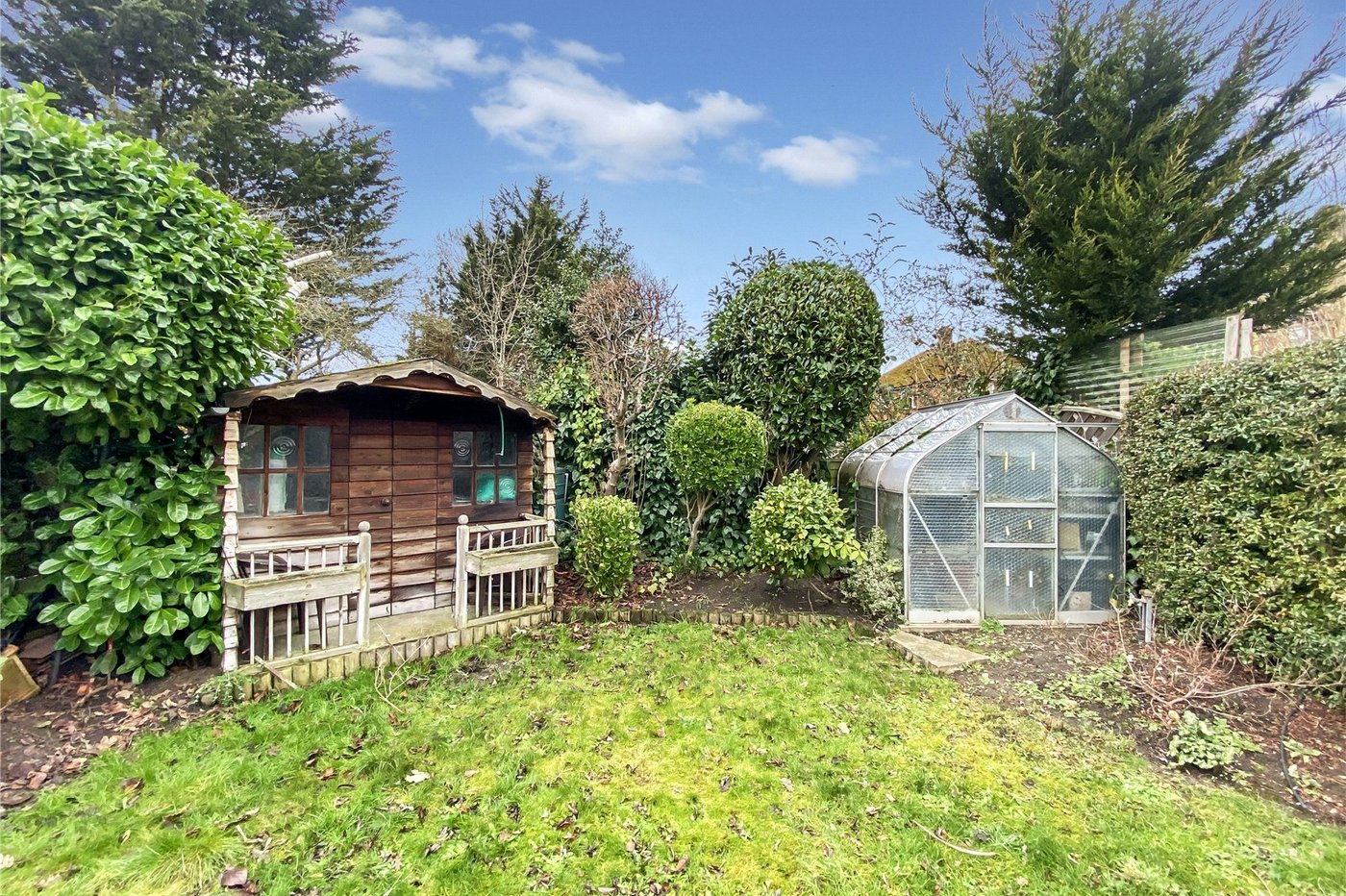 3 bedroom bungalow for sale in Sidcup | Robinson Jackson