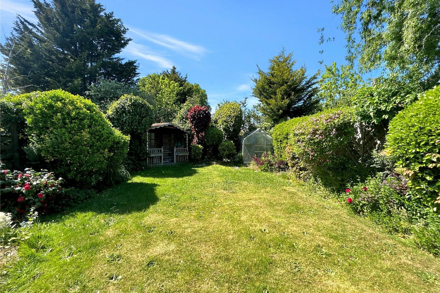 3 bedroom bungalow for sale in Sidcup | Robinson Jackson