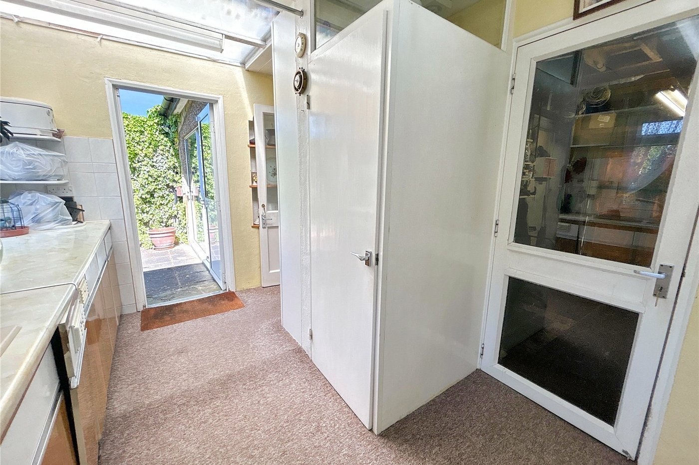 3 bedroom bungalow for sale in Sidcup | Robinson Jackson