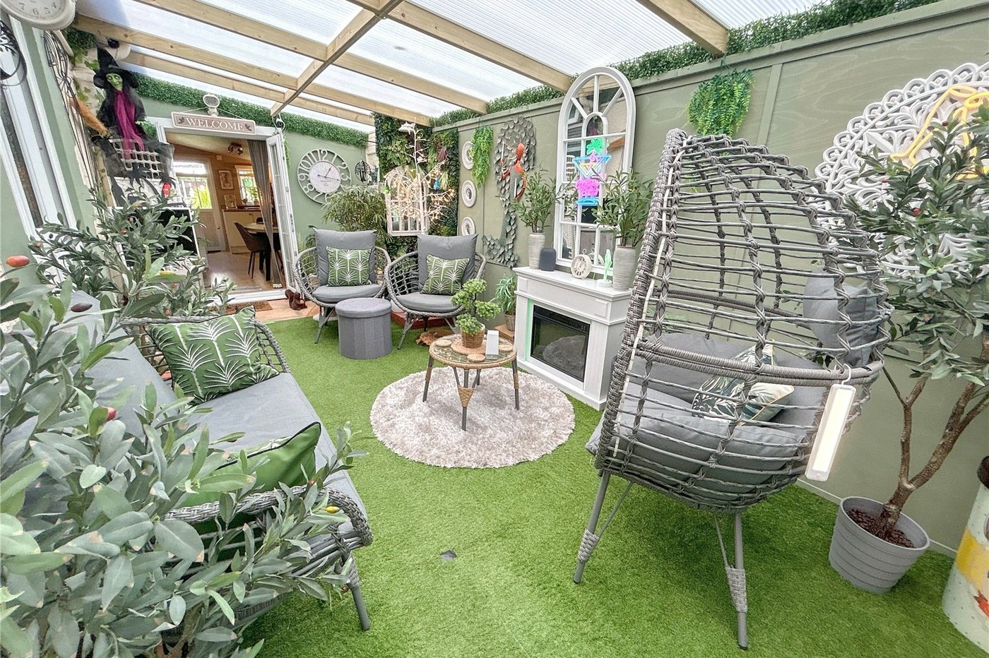 2 bedroom bungalow for sale in Sidcup | Robinson Jackson