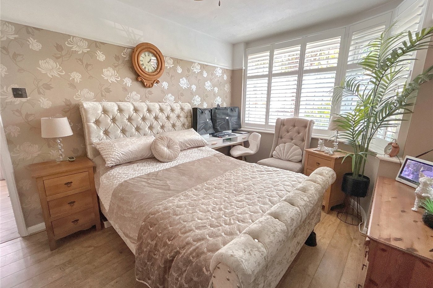 2 bedroom bungalow for sale in Sidcup | Robinson Jackson