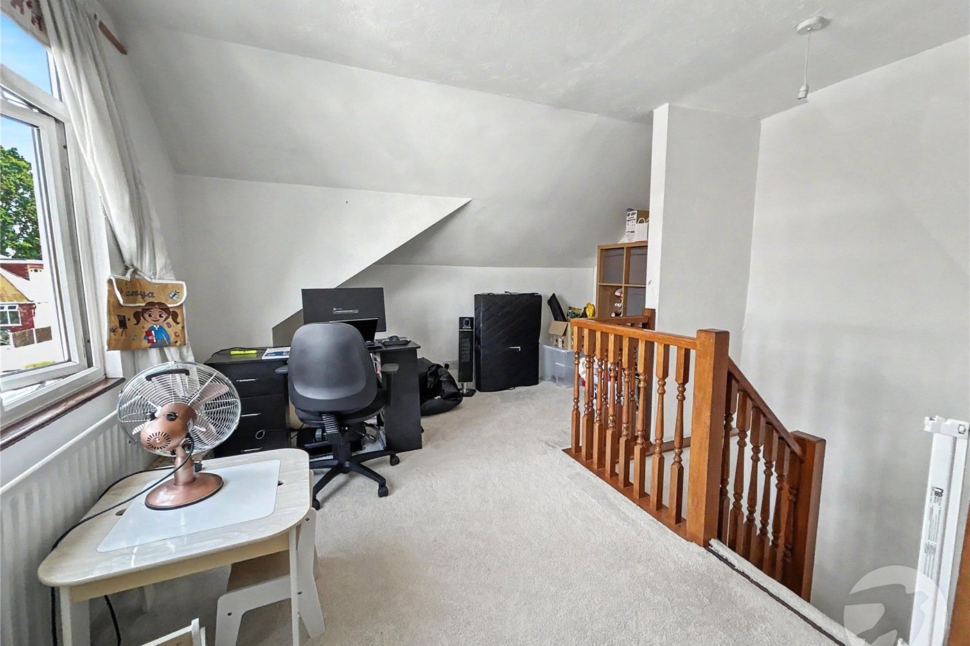 3 bedroom bungalow for sale in Sidcup | Robinson Jackson
