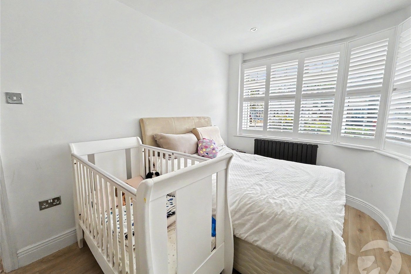 3 bedroom bungalow for sale in Sidcup | Robinson Jackson