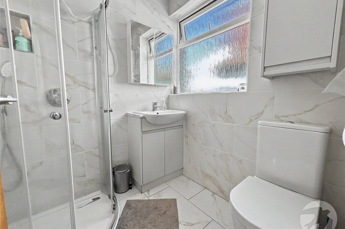 3 bedroom bungalow for sale in Sidcup | Robinson Jackson