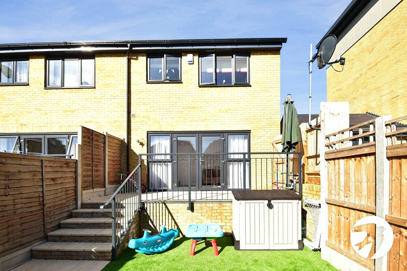 3 bedroom house for sale in Dartford | Robinson Jackson