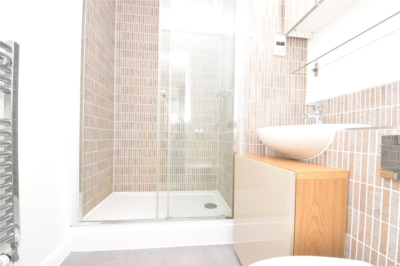 2 bedroom property for sale in Dartford | Robinson Jackson