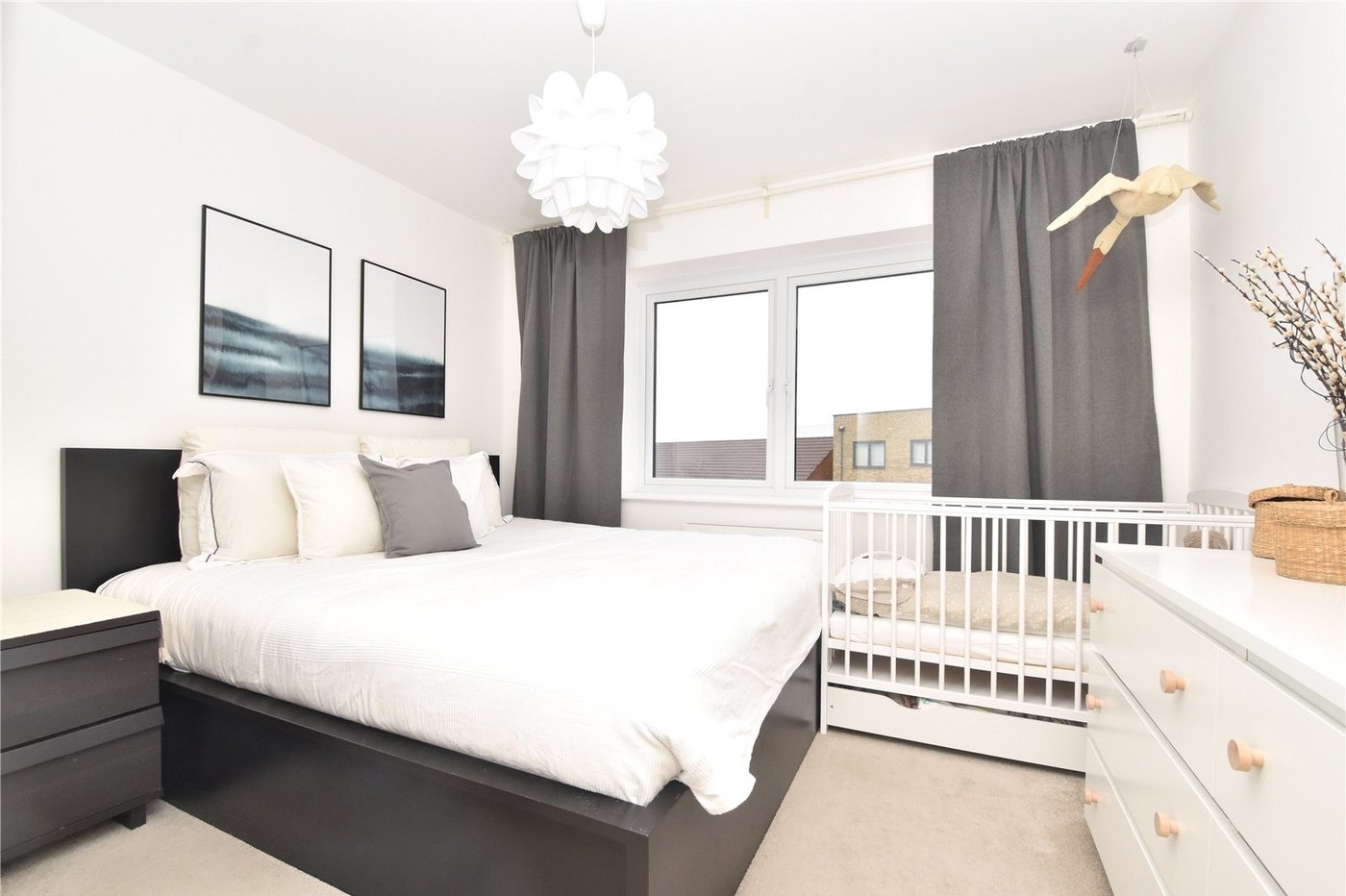 2 bedroom property for sale in Dartford | Robinson Jackson