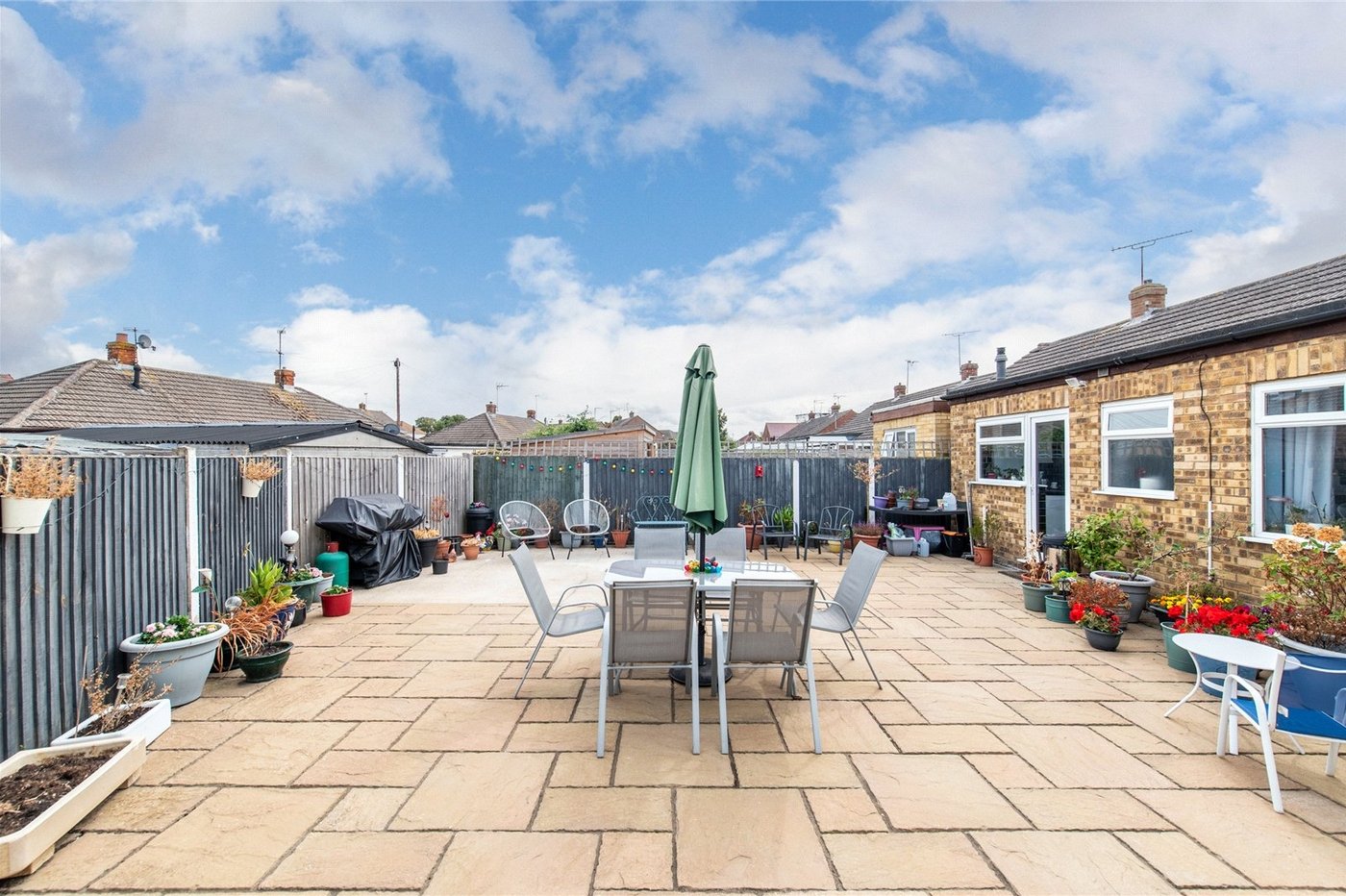 2 bedroom bungalow for sale in Sittingbourne | Robinson Michael & Jackson