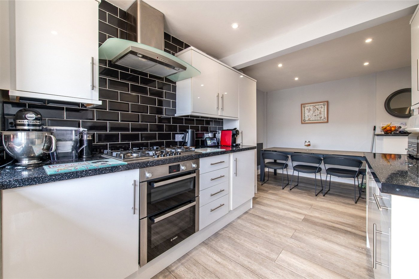 2 bedroom bungalow for sale in Sittingbourne | Robinson Michael & Jackson