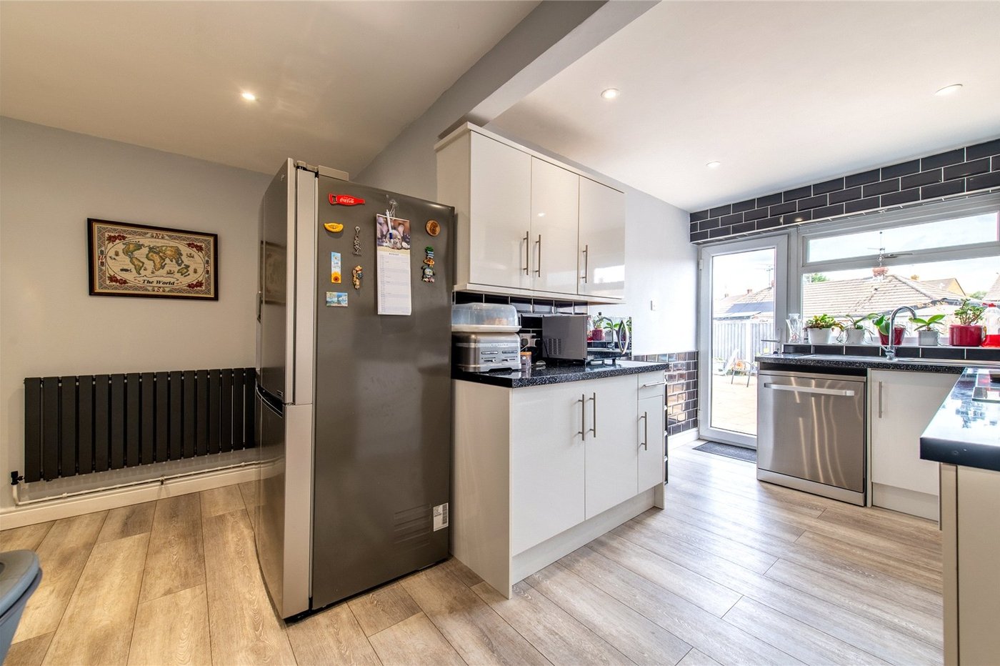 2 bedroom bungalow for sale in Sittingbourne | Robinson Michael & Jackson