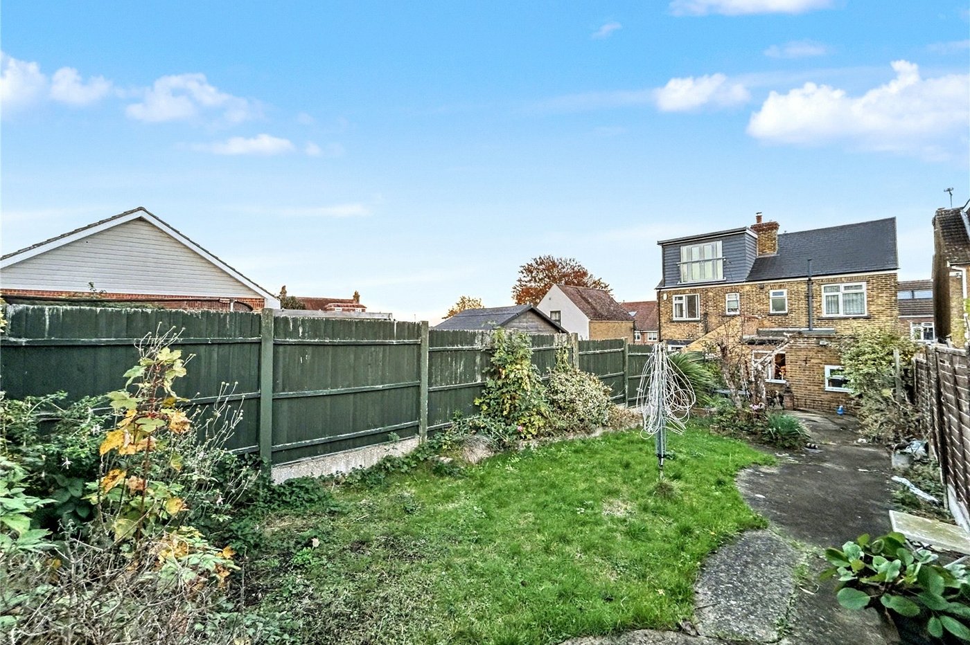 2 bedroom house for sale in Rainham | Robinson Michael & Jackson