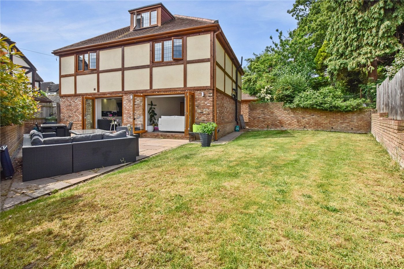 house for sale in Bexleyheath, DA6 Robinson Jackson