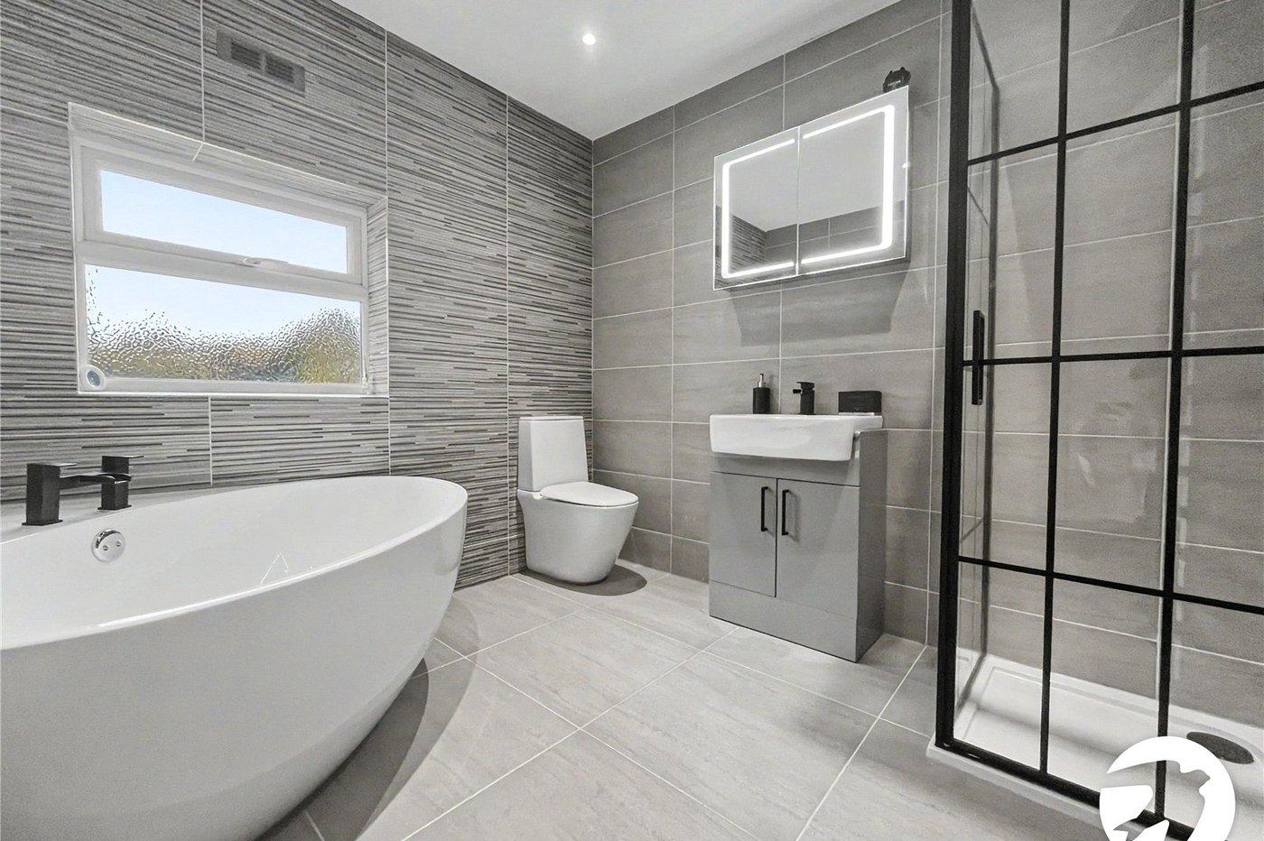 4 bedroom house for sale in Walderslade | Robinson Michael & Jackson