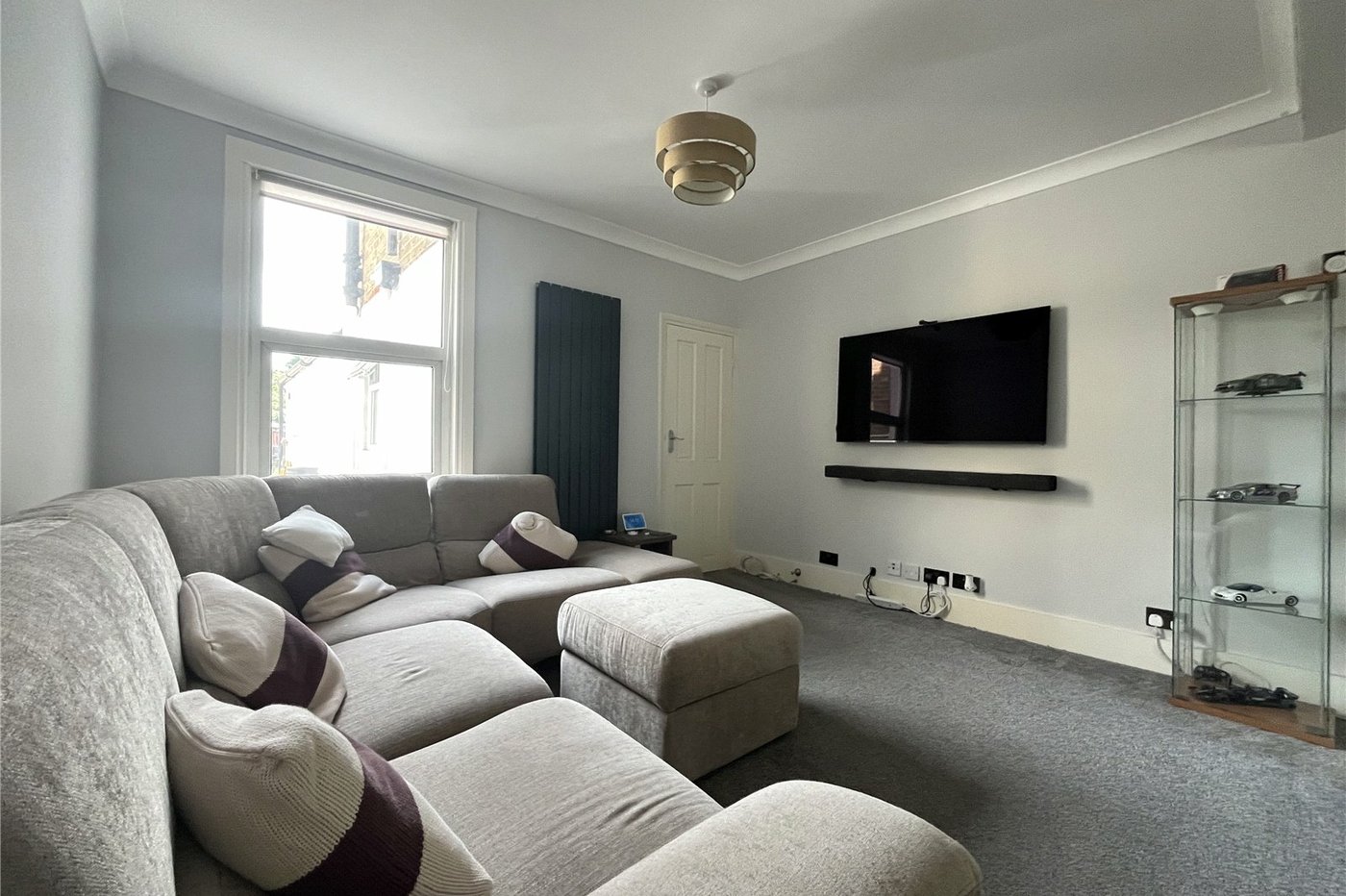 2 bedroom house for sale in Walderslade | Robinson Michael & Jackson