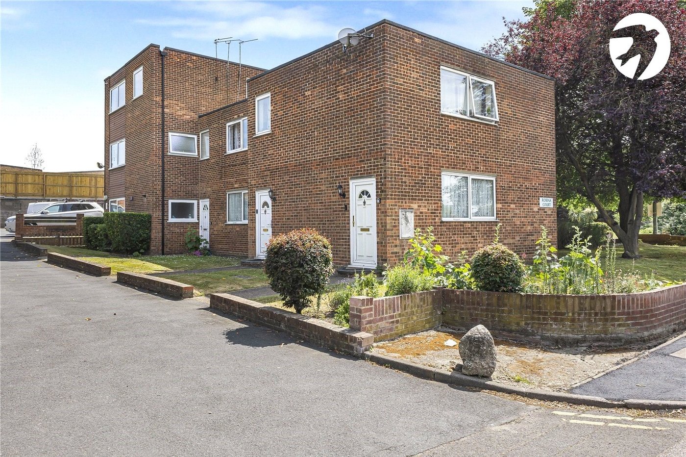 2 bedroom property for sale in London Road | Robinson Jackson
