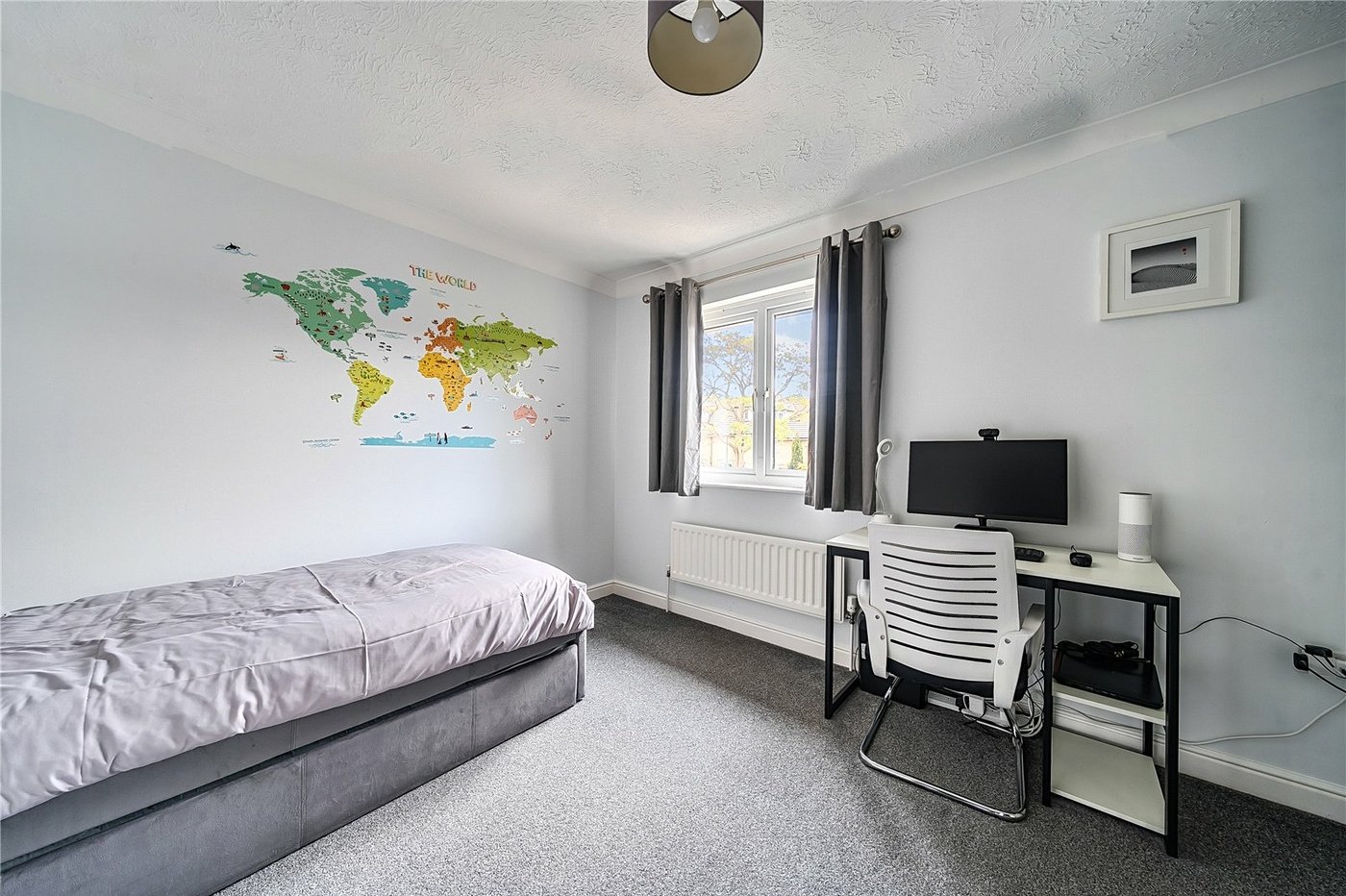 3 bedroom house for sale in London | Robinson Jackson