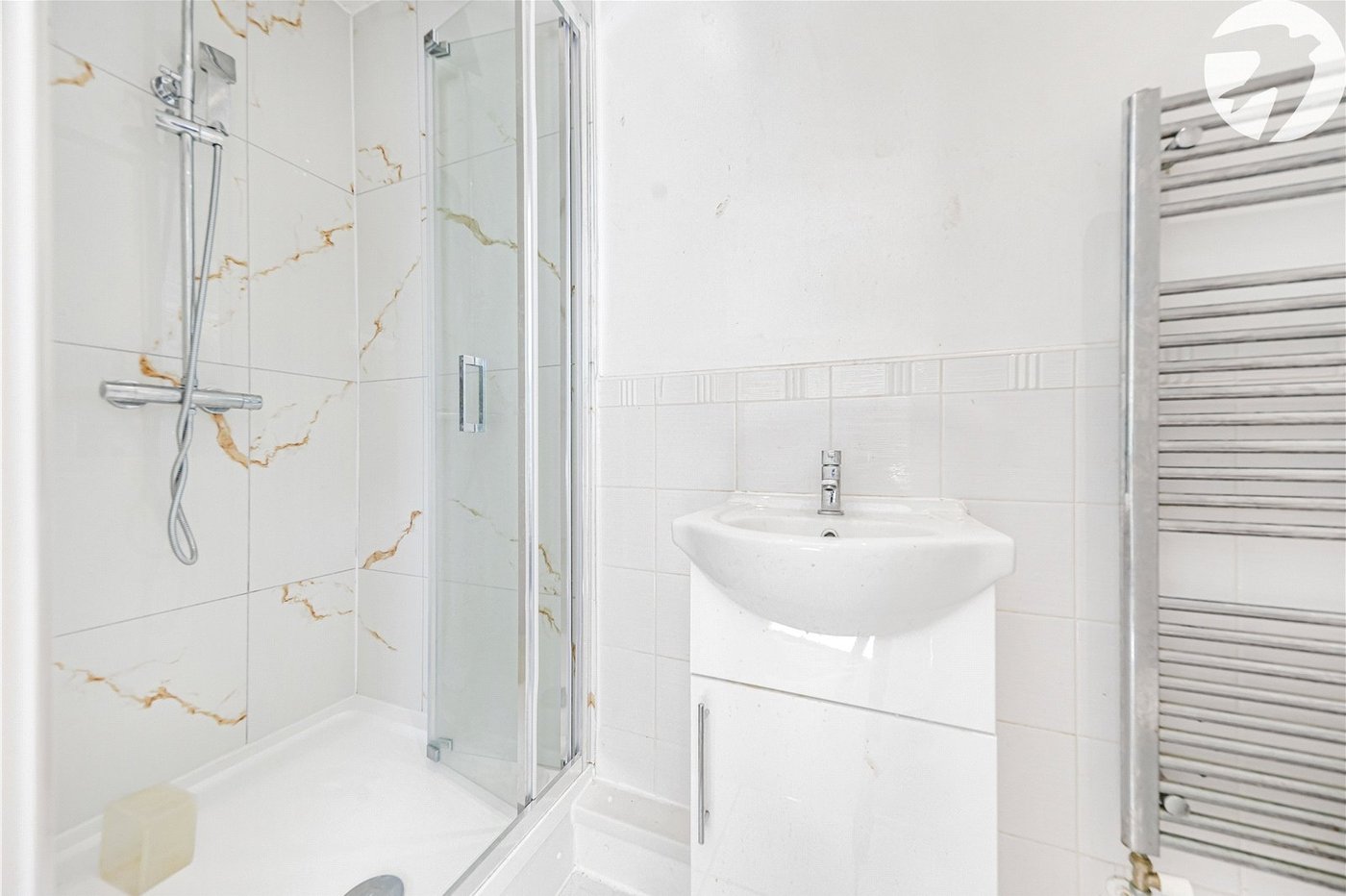 3 bedroom house for sale in Northfleet | Robinson Michael & Jackson