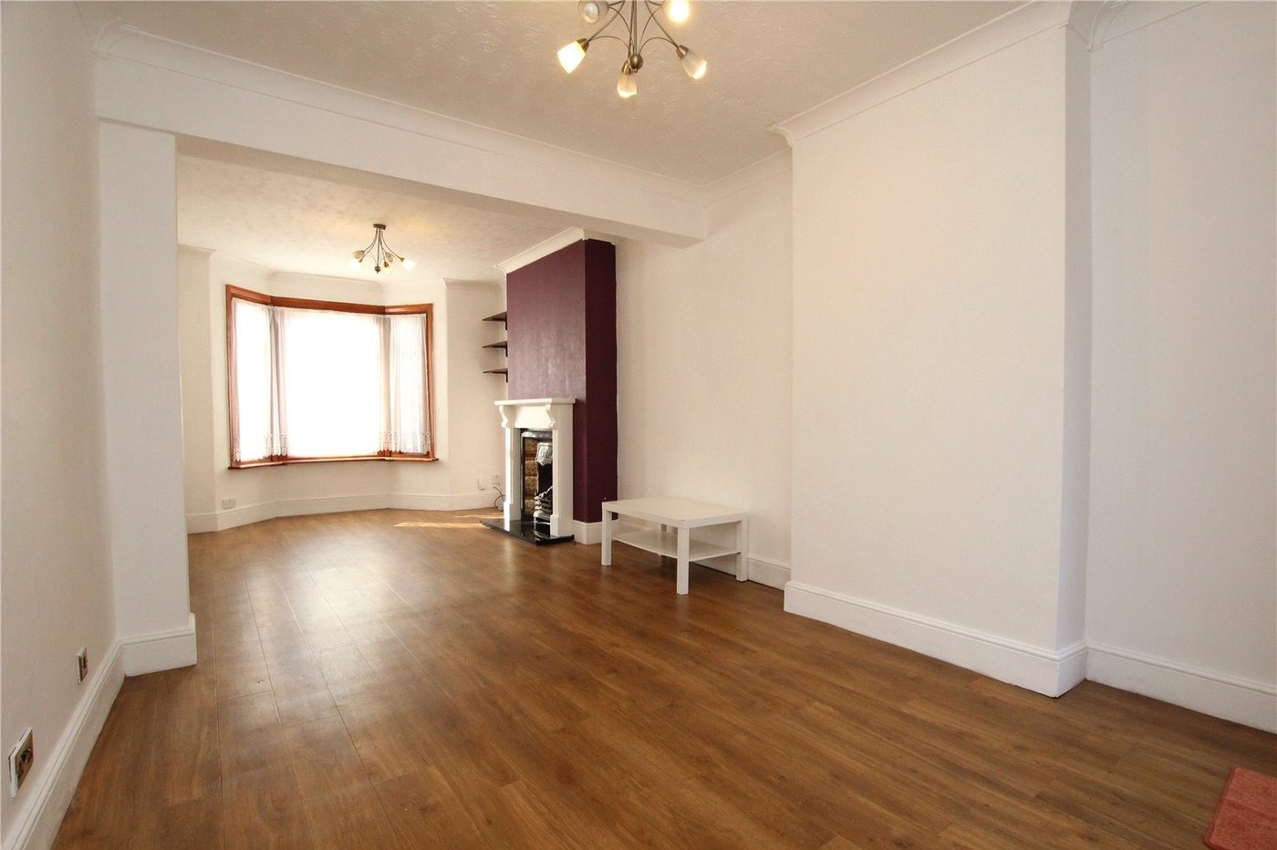 2 bedroom house for sale in London | Robinson Jackson