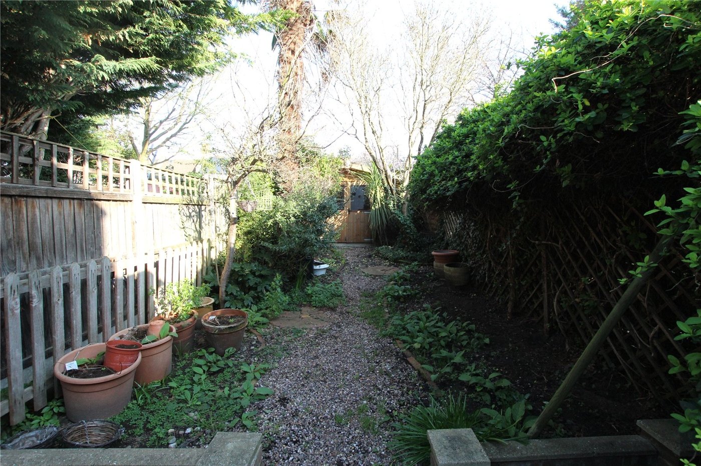 2 bedroom house for sale in London | Robinson Jackson