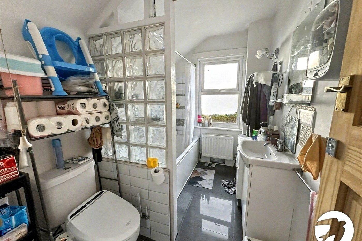 3 bedroom house for sale in Rochester | Robinson Michael & Jackson