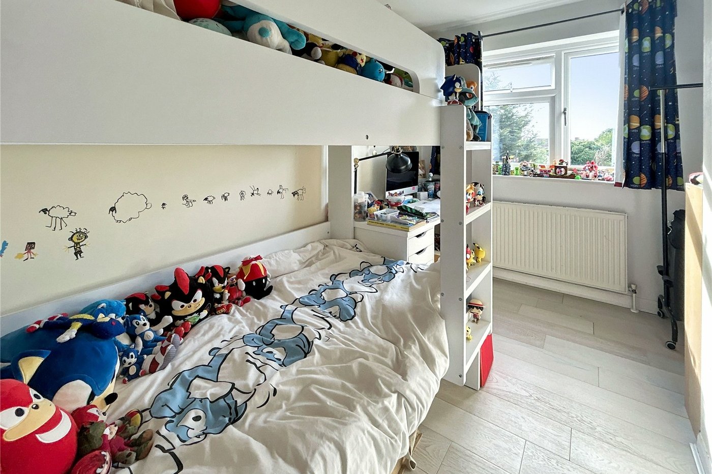 2 bedroom property for sale in Blackfen | Robinson Jackson