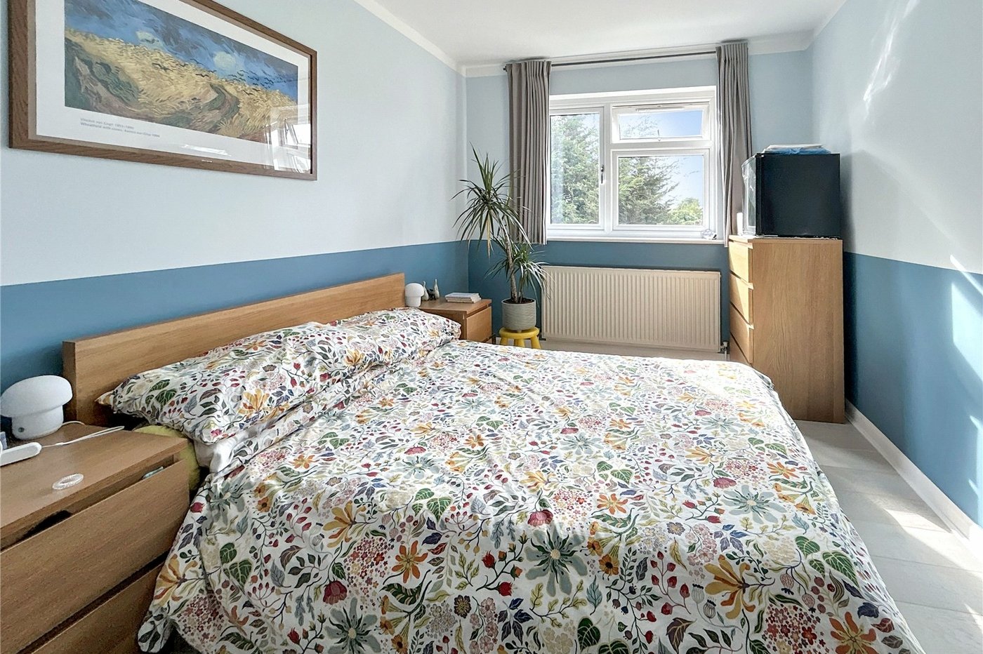 2 bedroom property for sale in Blackfen | Robinson Jackson