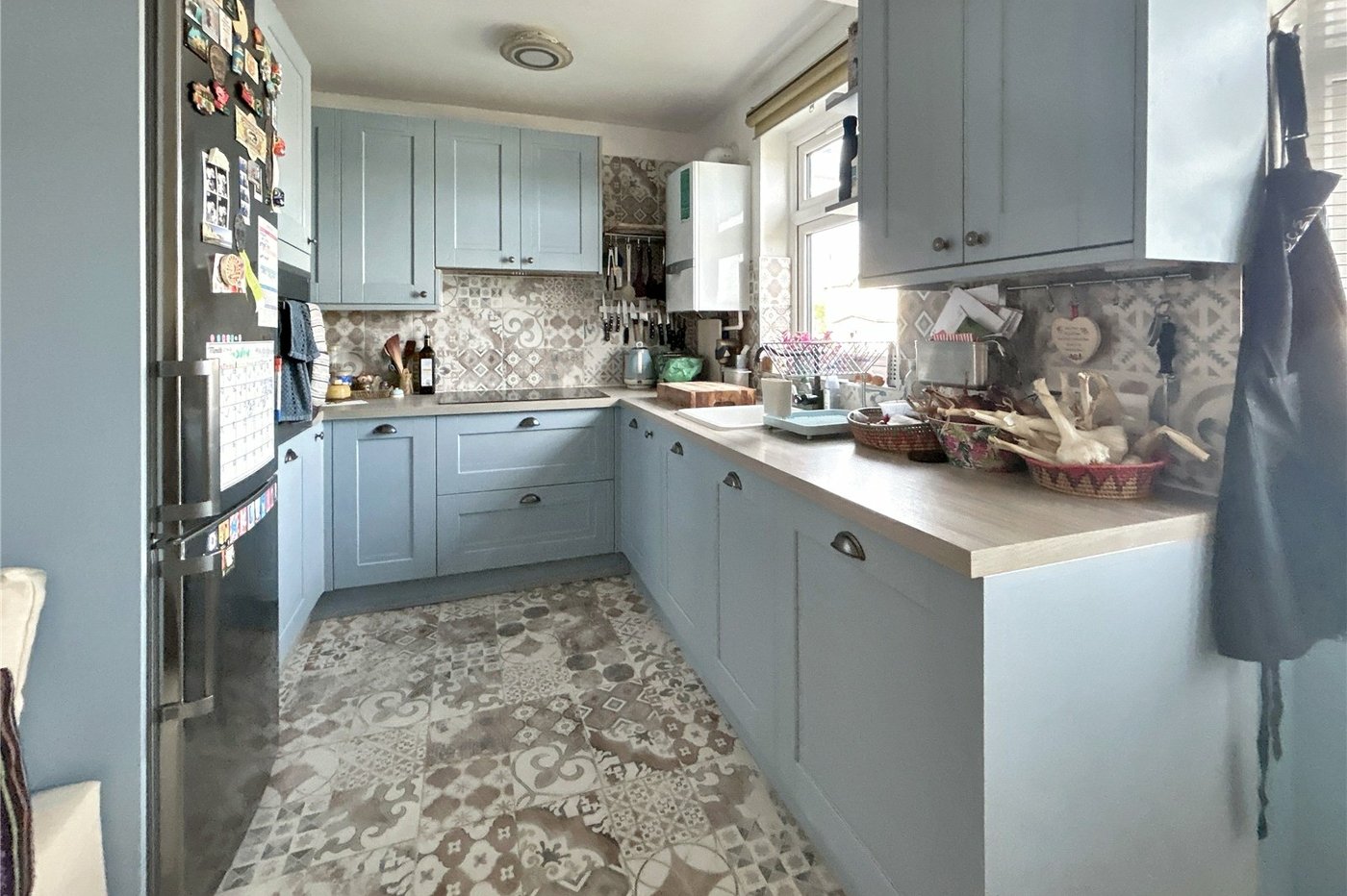 2 bedroom property for sale in Blackfen | Robinson Jackson