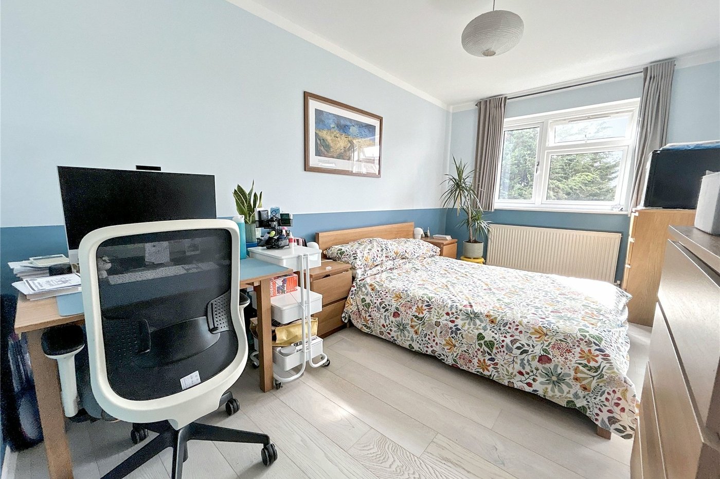 2 bedroom property for sale in Blackfen | Robinson Jackson